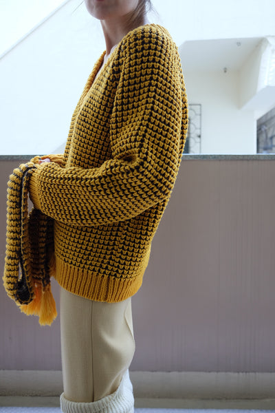 Popcorn Stitch V-neck Sweater