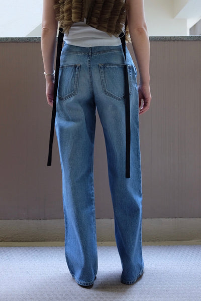 Damaged straight denim pants