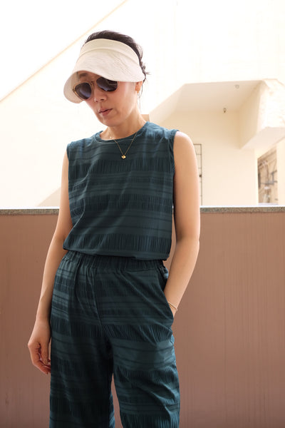 Sleeveless Top