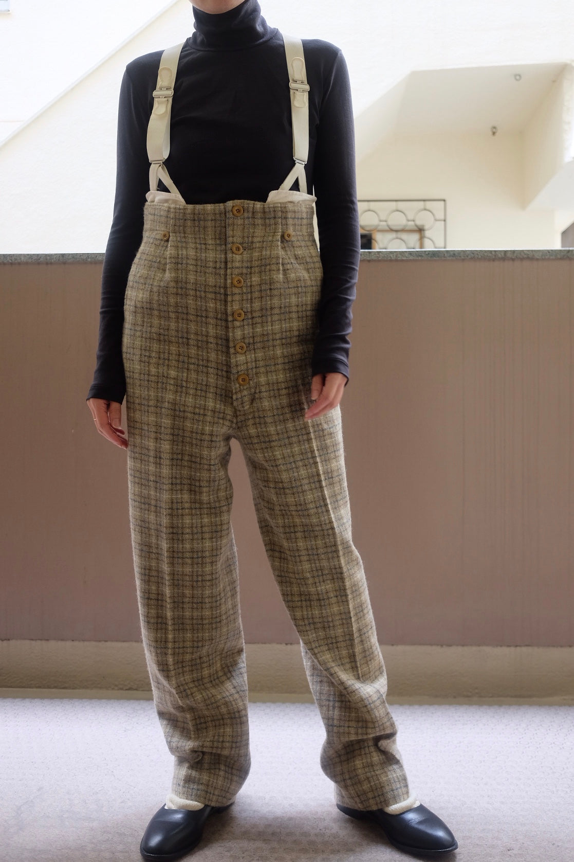 PLAID TWEED HIGH-WAIST SLACKS