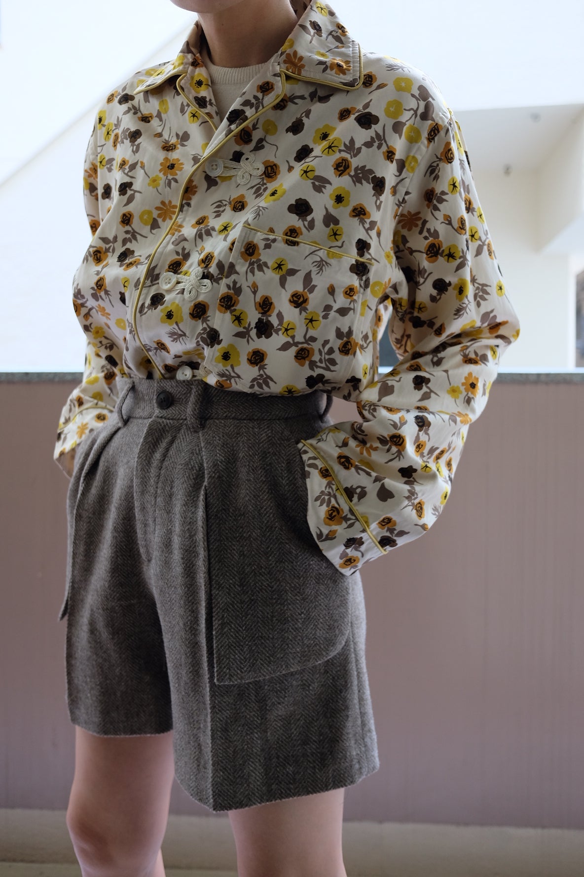 FLOWER PRINTED OPEN-COLLARED SHIRT