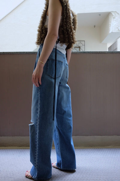 Damaged straight denim pants