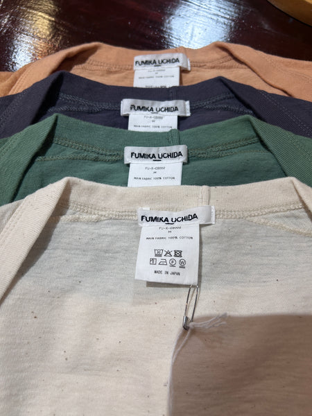 Trapezoid neck T-shirt