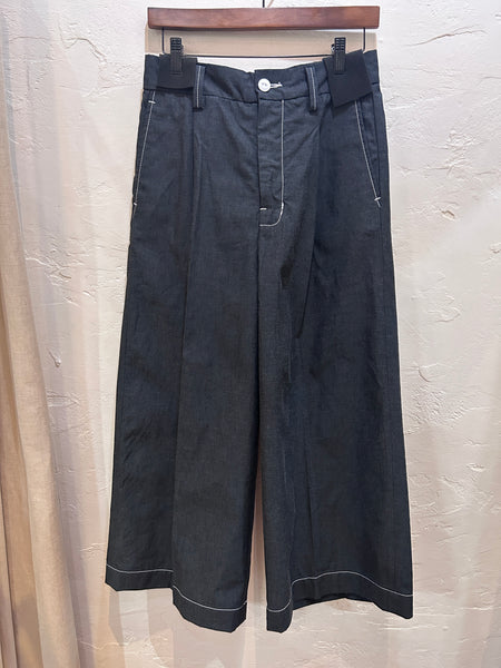 cropped pants